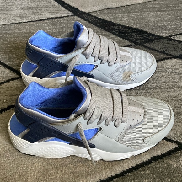 Nike huarache run size 6y - Picture 1 of 12